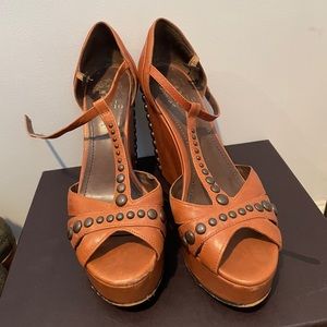 Vince Camuto Espadrilles